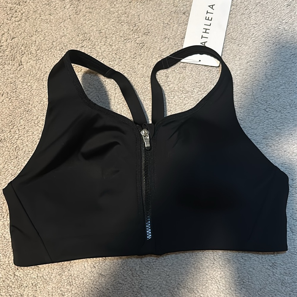 NWT! 36B front zip sports bra